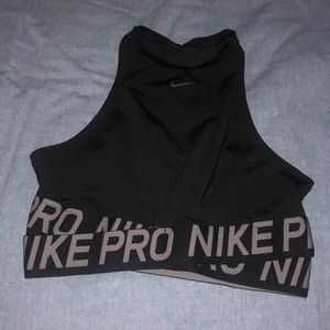 Nike Pro Half-tee